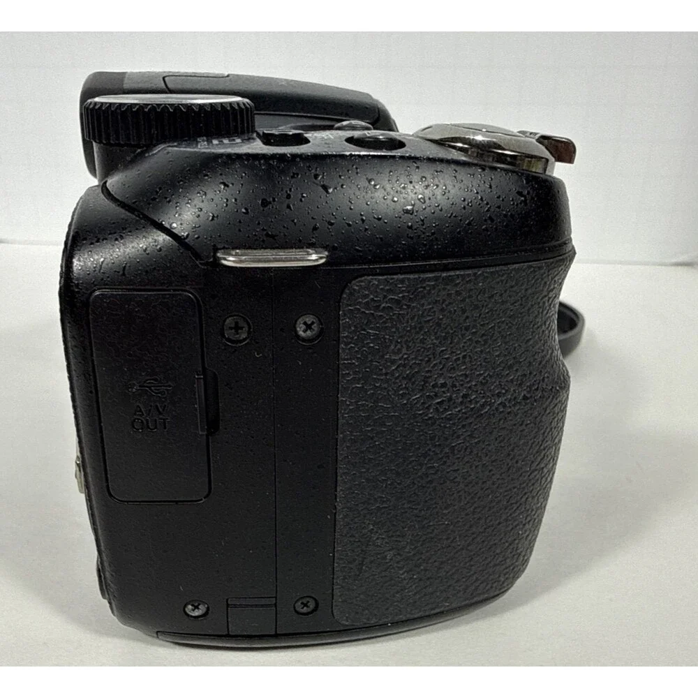Fujifilm FinePix S Series S1800 12.2MP Digital Camera 18x Zoom w/ SD Card Tested